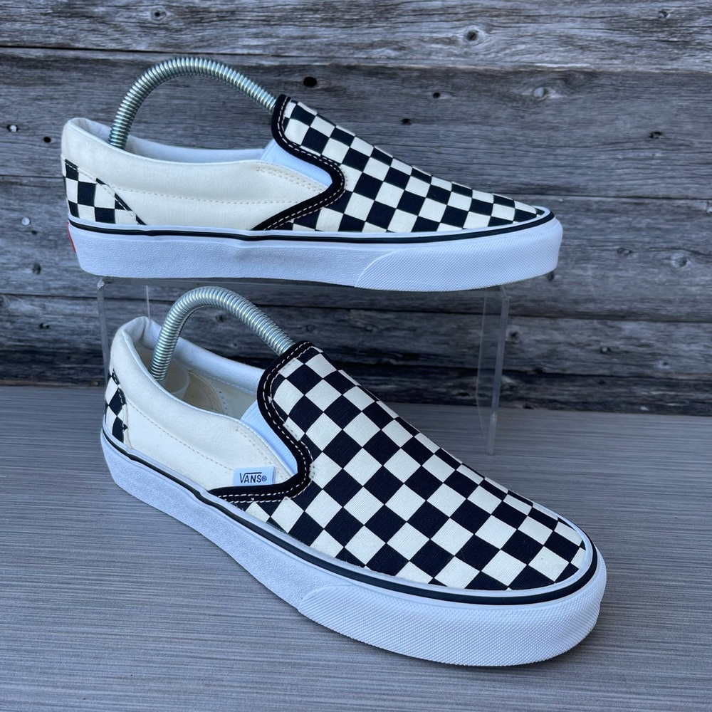 VANS Classic Checkered Slip On Shoes / Ws-Sz 9